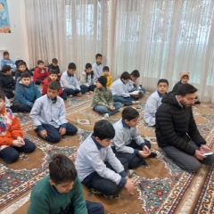 مراسم زیارت عاشورا دبستان شیخ محمد خیابانی-1404